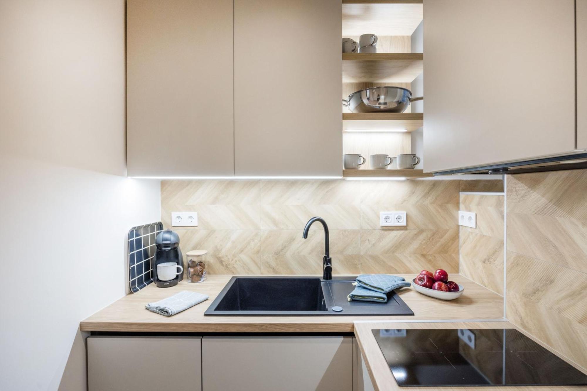 Ferienwohnung Sleek Downtown Living Budapest Exterior foto