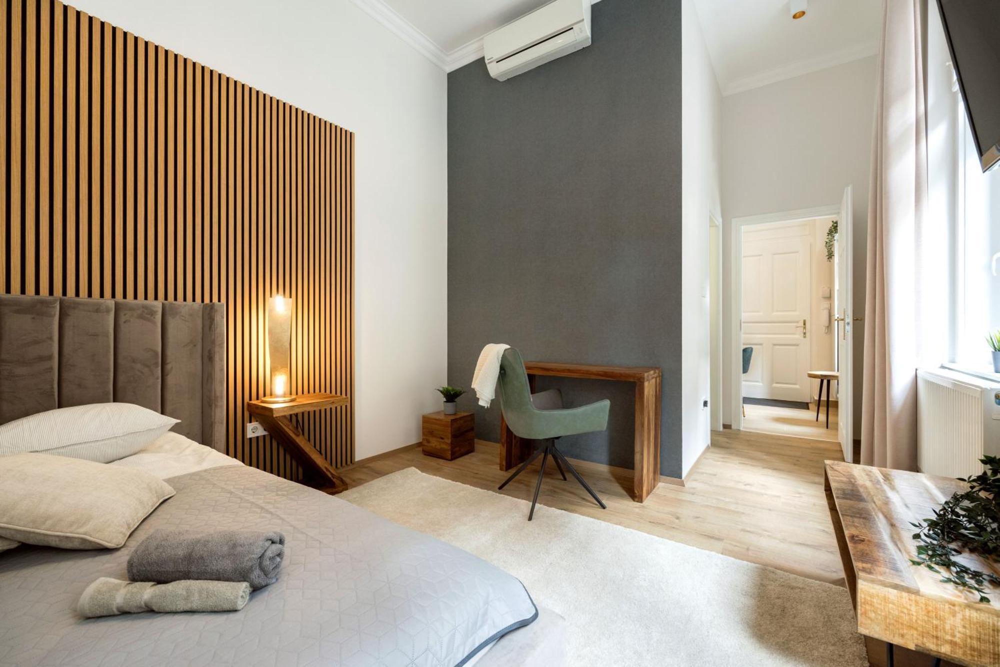 Ferienwohnung Sleek Downtown Living Budapest Exterior foto